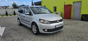 Volkswagen Touran - imagine 3