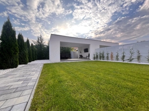 Casa Moderna - Mobilata - Utilata - 1650 Euro