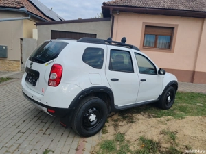 Dacia Duster 4*4-An 2013-Diesel 110 Cai-139.000 Km-Ediție Adventure! - imagine 3 Dacia Duster 4*4-An 2013-Diesel 110 Cai-139.000 Km-Ediție Adventure! - imagine 3