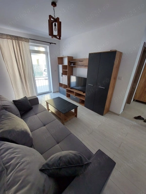 Inchiriez apartament o camera - imagine 8