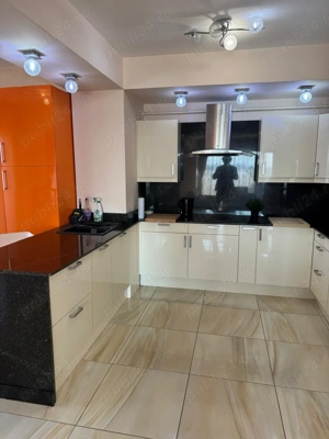 Apartament de închiriat 4 camere- zona Domenii - imagine 2