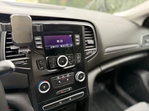 Renault Megane 1.2 TCe, 130 CP   An 2017 - imagine 4