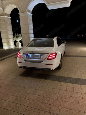 Vând Mercedes Benz E Class  - imagine 3 Vând Mercedes Benz E Class  - imagine 3