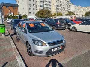 Ford focus benzina 16 fab 2010