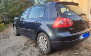 Vând Golf 5, 1.4 MPI, 2008, unic proprietar, ITP valabil, perfectă funcționare, anvelope Dunlop noi  - imagine 2