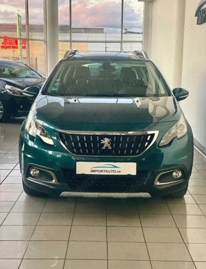 Peugeot 2008 1.2 PureTech Turbo Allure - imagine 2