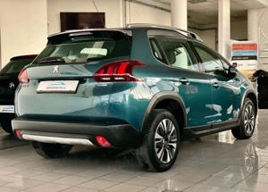 Peugeot 2008 1.2 PureTech Turbo Allure - imagine 5