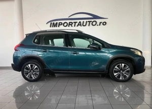 Peugeot 2008 1.2 PureTech Turbo Allure - imagine 4