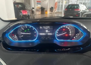 Peugeot 2008 1.2 PureTech Turbo Allure - imagine 10