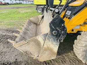 JCB 3CX Eco Sitemaster 220 Ore   Unic proprietar - imagine 4