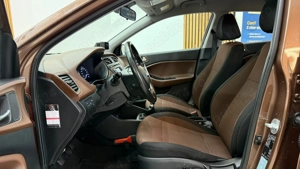 ** Hyundai i20 ** - imagine 12