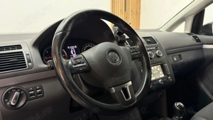** Volkswagen Touran ** - imagine 9