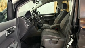 ** Volkswagen Touran ** - imagine 13