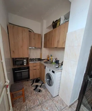 Garsoniera de vanzare zona Far, etaj 1, MOBILATA UTILATA - imagine 5