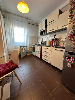 P4072 Apartament cu 3 camere și garaj sub bloc, zona Modern