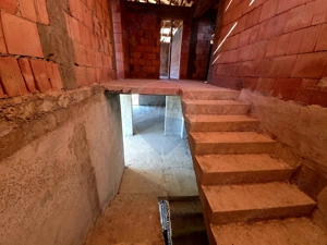 Casă / Vilă cu 5 camere de vânzare - imagine 14