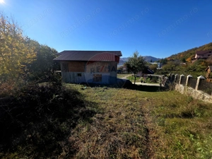 Casă / Vilă cu 5 camere de vânzare - imagine 3