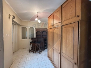 Casă / Vilă cu 5 camere de vânzare în Aleșd zona Ultracentral - imagine 14