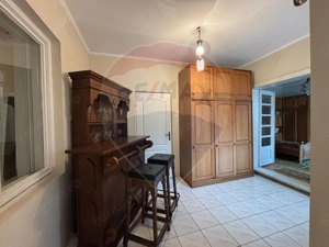 Casă / Vilă cu 5 camere de vânzare în Aleșd zona Ultracentral - imagine 8