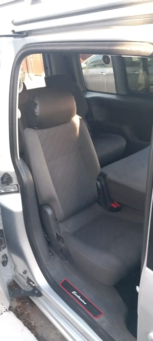 vind Vw Caddy 2.0 TDI Euro 5  2013 7 locuri - imagine 8