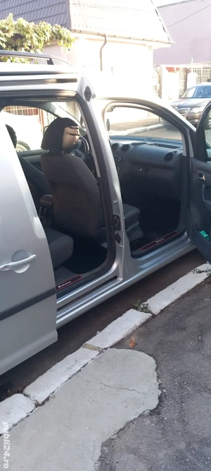 vind Vw Caddy 2.0 TDI Euro 5  2013 7 locuri - imagine 9