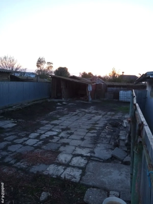 Casă bătrânească de vanzare - imagine 5