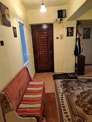 Schimb-Vand apartament 4camere Simeria  - imagine 3