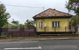 Casa individuala cu 2 camere, 740 mp teren, zona Ultracentrala