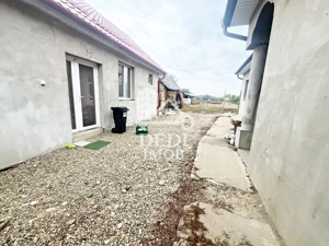 Casa de vanzare cu 3 camere in Biharia, Oradea