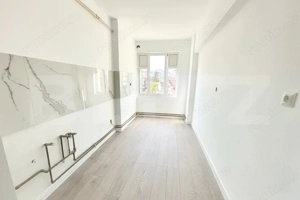 Garsoniera de vanzare, 30 mp, etaj intermediar - imagine 2