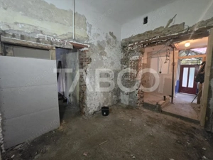 Apartament la casa de vanzare 2 camere 59 mp zona Piata Cluj Sibiu - imagine 2