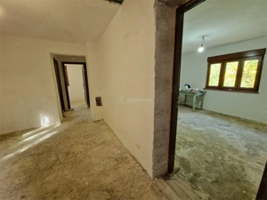 Resita Casa cu Teren privat 4670 Mp. - imagine 3