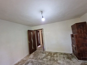 Resita Casa cu Teren privat 4670 Mp. - imagine 18