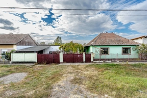 Casa + Teren 1144 mp - str. Principala Zimandu Nou, Arad - COMISION 0%