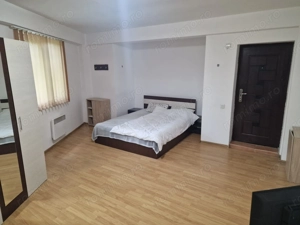 Garsonieră open-space de închiriat – disponibilă din 3 noiembrie 2025 - imagine 3