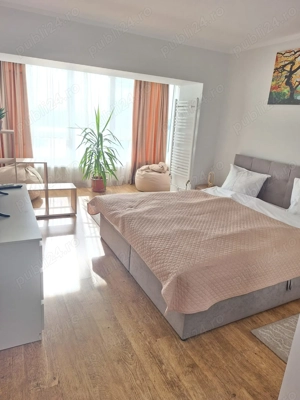 Inchiriere apartament 3 camere   Faleza  vedere Dunare - imagine 7