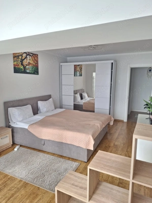 Inchiriere apartament 3 camere   Faleza  vedere Dunare - imagine 6