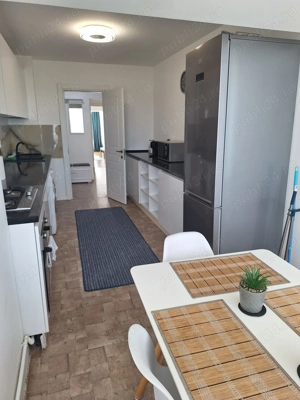 Inchiriere apartament 3 camere   Faleza  vedere Dunare - imagine 13