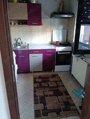 Vând casă Str fulger  - imagine 7