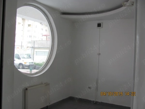 Cladire centrala pretabila clinica, showroom, birouri, servicii, etc. - imagine 5
