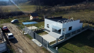 Casă de vânzare în Curtea de Argeș. - imagine 2