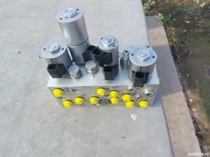 Bloc de supape hidraulic SINOBOOM  - imagine 5