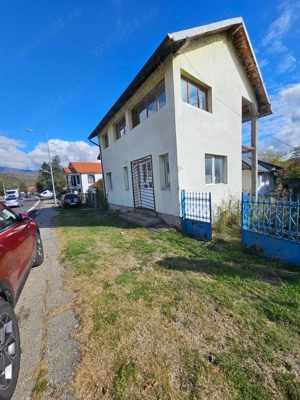 Doua case in aceeasi curte, Calimanesti - imagine 4 Doua case in aceeasi curte, Calimanesti - imagine 4