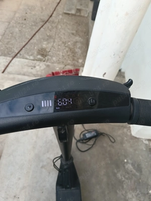 Vand trotineta electrica