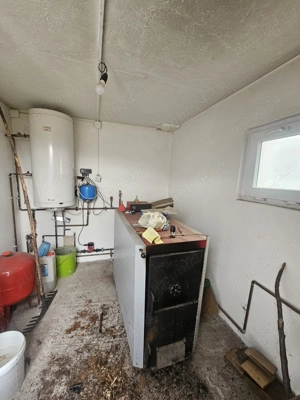 Casă de vânzare în comuna Băiculești, județ Argeș. - imagine 9