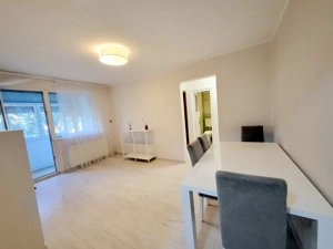 Zona Stadionului, Apartament 3 camere, mobilat & utilat, etaj 3,  - imagine 2