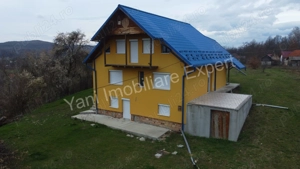 Casă de vânzare în comuna Băiculești, județ Argeș. - imagine 12