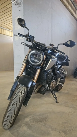 Honda CB650R 2021 - primul proprietar - imagine 5 Honda CB650R 2021 - primul proprietar - imagine 5