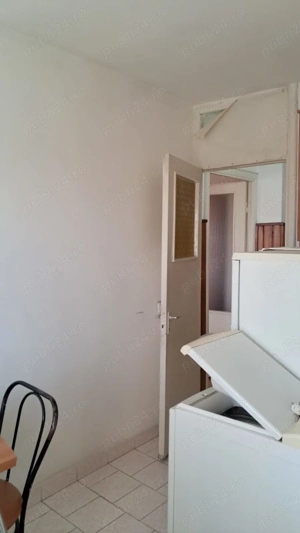 INEL 2-DR-uri - imagine 6 INEL 2-DR-uri - imagine 6