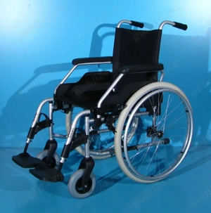 Scaun cu rotile - Meyra   latime sezut 43 cm